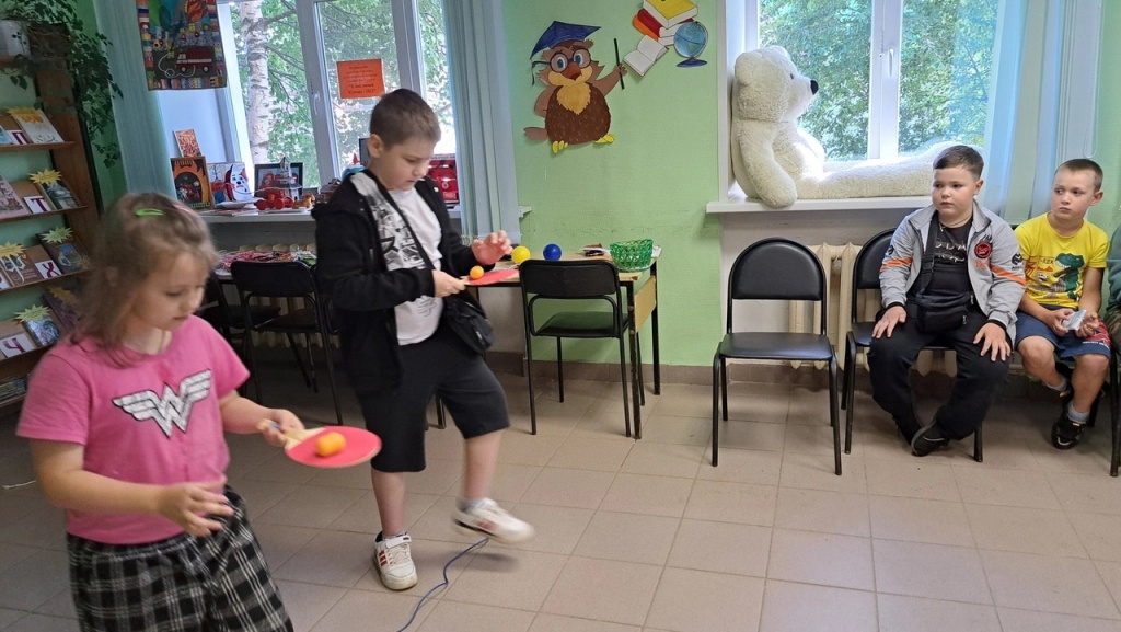 нескучные каникулы с библиотекой.jpg